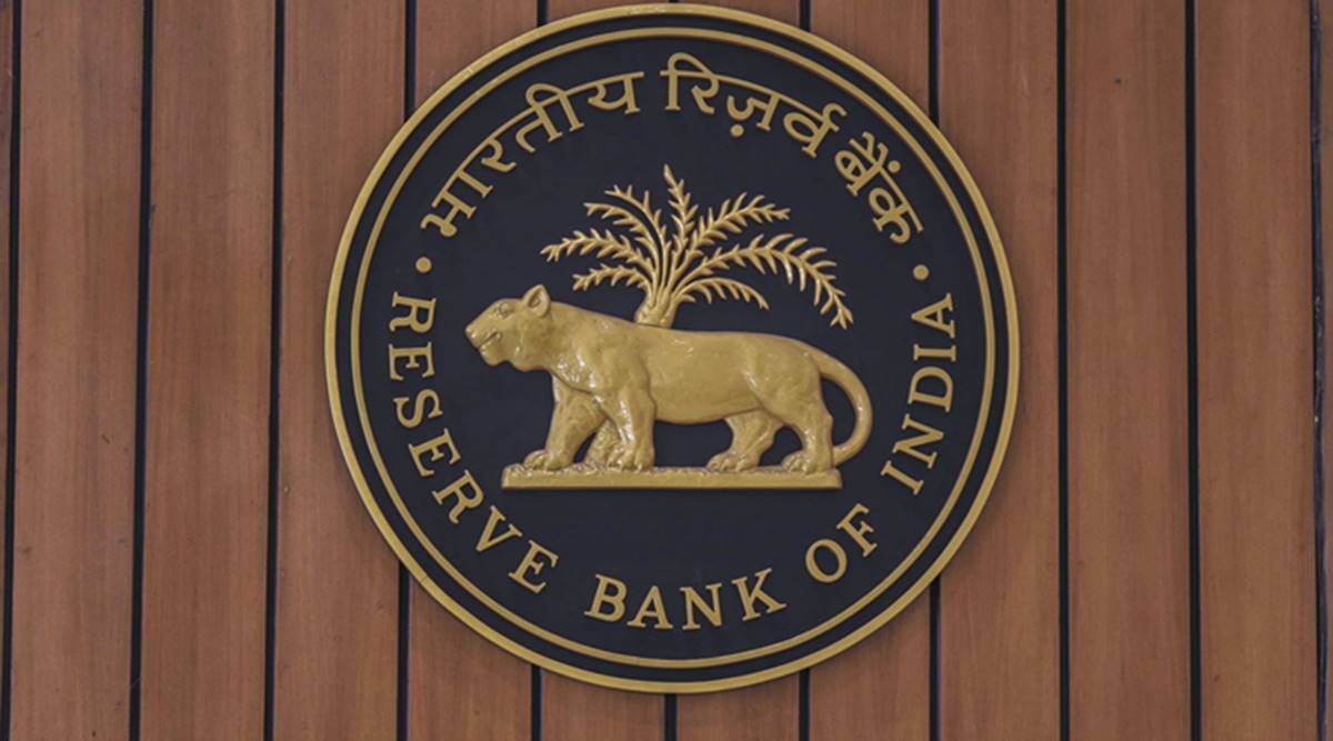 rbi cautions against use of bitcoins value