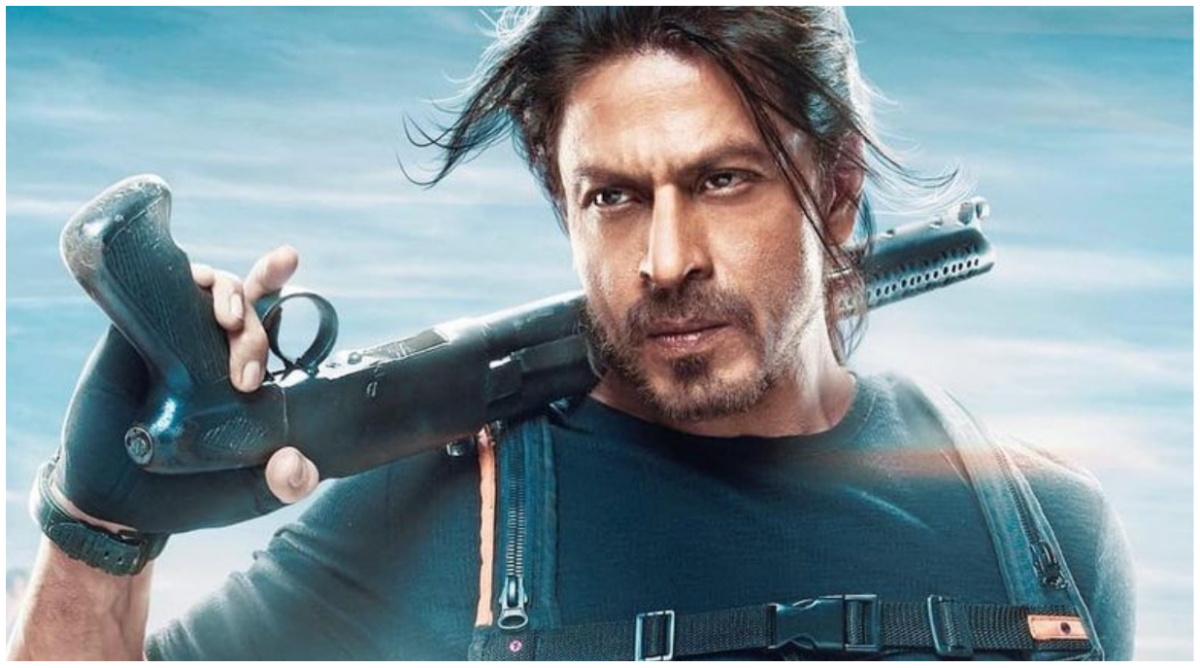 Brooding Shah Rukh Khan brandishes a shotgun in new Pathaan still ...