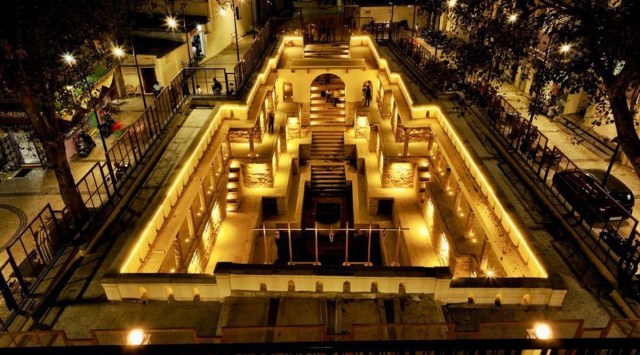 stepwell, hyderabad