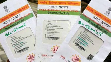 Election Commission: 54.32 cr Aadhaar collected, none linked with Voter I...