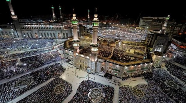 Muslims pray at the Grand Mosque during the annual Haj pilgrimage in the holy city of Mecca, Saudi Arabia. (Reuters/File)