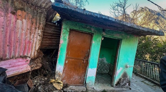 A building tilts following landslides at Joshimath in Chamoli district, Sunday, Jan. 8, 2023. (PTI Photo)