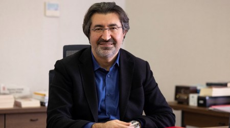 Alpaslan Cakar, the CEO or Turkey's biggest bank Ziraat and chairman of the Board of the Banks Association of Turkey, poses during an interview with Reuters in Istanbul, Turkey, December 23, 2022. (REUTERS)