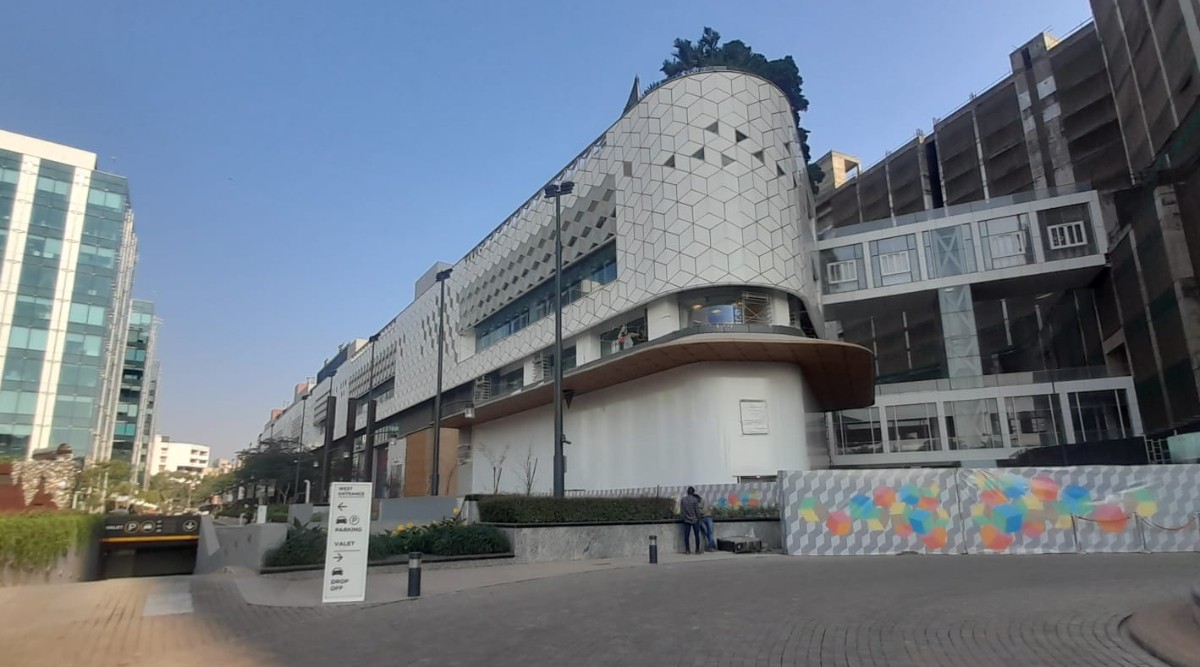 Apple is expected to open its first Apple Store in India in the coming months, the new store will be located in a 22,000 sq ft unit in the Jio World Drive shopping mall at BKC in Mumbai. (Express photo by Pradip Das)
