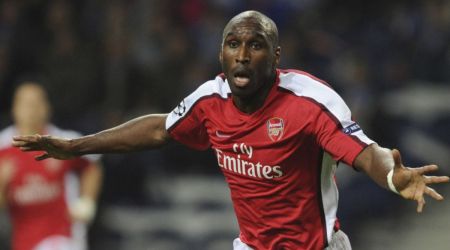 Sol Campbell playing for Arsenal. (AP)