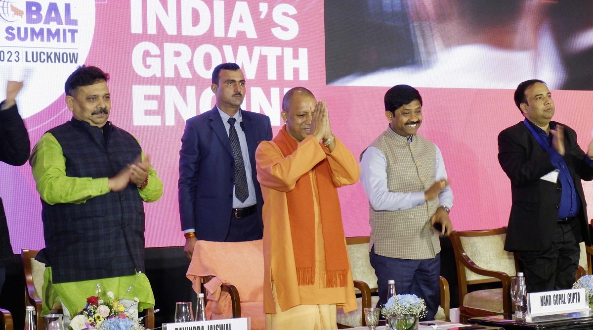 Sanjay Raut hits out at UP CM Yogi Adityanath Mumbai visit, calls road ...