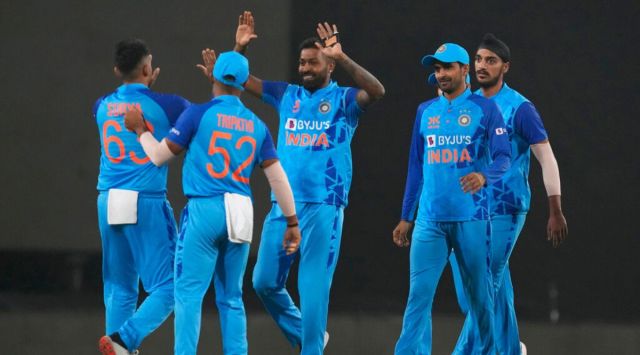 India's captain Hardik Pandya, center, celebrates wicket of New Zealand's Finn Allen with his teammates during the first Twenty20 cricket match between between India and New Zealand in Ranchi, India, Friday, Jan. 27, 2023. (AP Photo/Bikas Das)