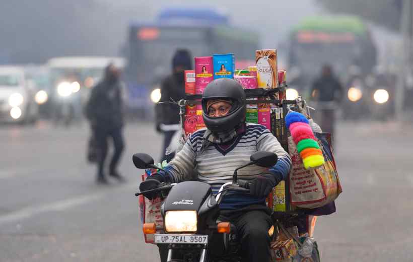 Cold Wave Grips North India; Delhi Shivers As Minimum Temperature Dips ...