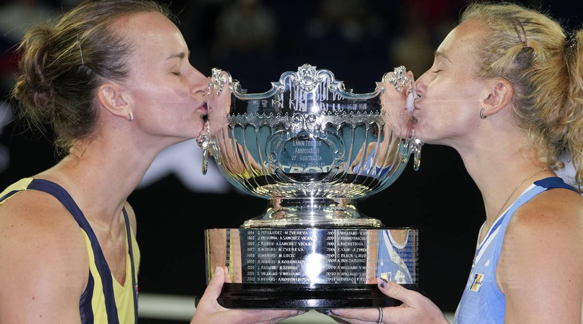 České duo vyhrálo Australian Open ve čtyřhře a připsalo si sedmý titul