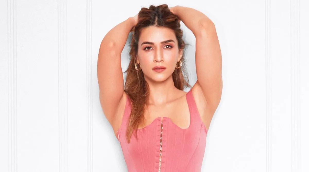 Kriti Sanon Xx Anal - Kriti Sanon shares a skincare tip she 'learned too late in life' |  Life-style News - The Indian Express