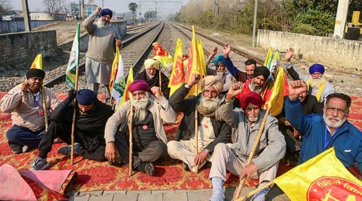 Protesters block highway, rail route over Latifpura demands