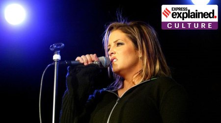 Lisa Marie Presley performs during a rehearsal at the M Bar in London, Britain. May 12, 2003.  (Reuters Photo: Peter Macdiarmid)