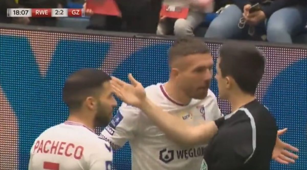 Lukas Podolski zostaje znokautowany we własnym meczu charytatywnym