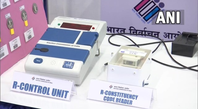 Ec Demonstrates Remote Evm For Migrant Workers To Political Parties India News The Indian 2879