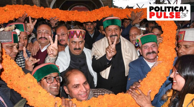 Himachal Pradesh Chief Minister Sukhvinder Singh Sukhu being garlanded by employees after he announced implementation Old Pension Scheme (OPS). (PTI)