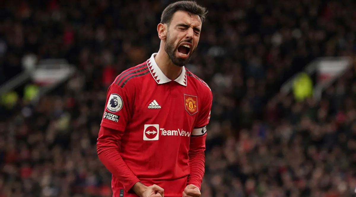 Bruno Fernandes appears to hit out at Manchester United captaincy