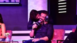 shah rukh khan, john