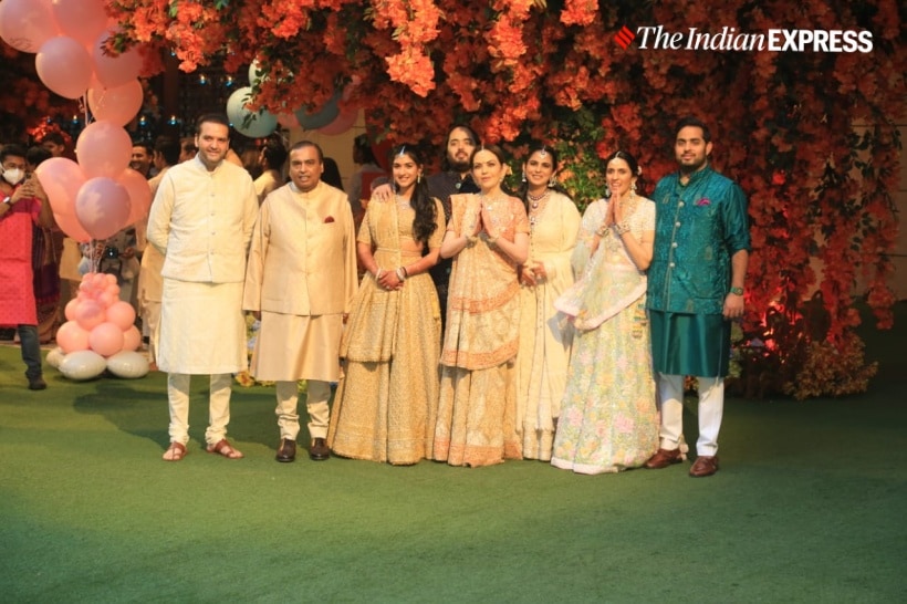 Anant Ambani-Radhika Merchant engagement: Aishwarya Rai Bachchan ...