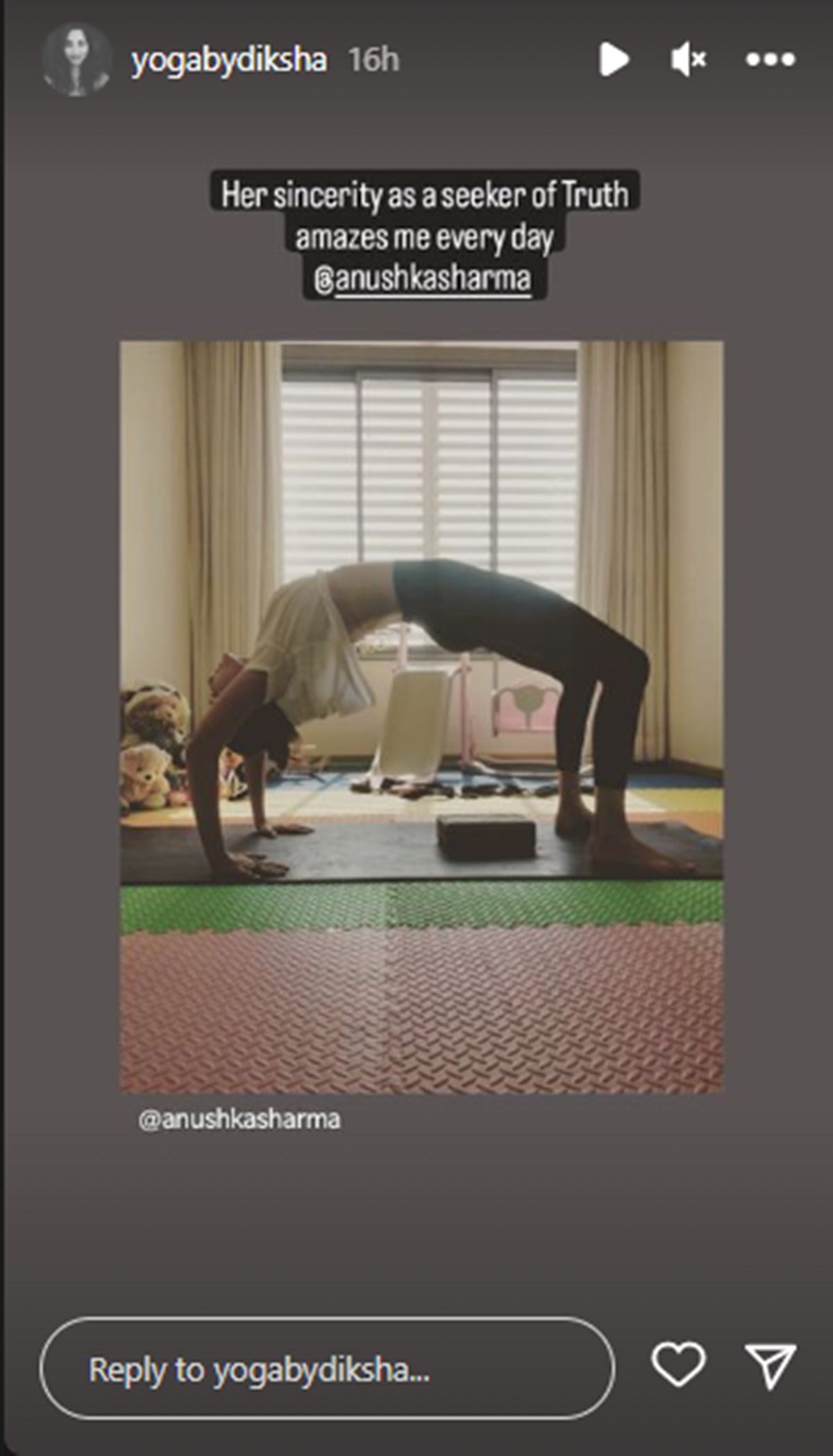 Anushka Sharma shares throwback pictures of her yoga journey on  international yoga day | International Yoga Day: योग दिवस पर अनुष्का शर्मा  ने तस्वीरें शेयर कर दिखाई अपने योग यात्रा की झलक,