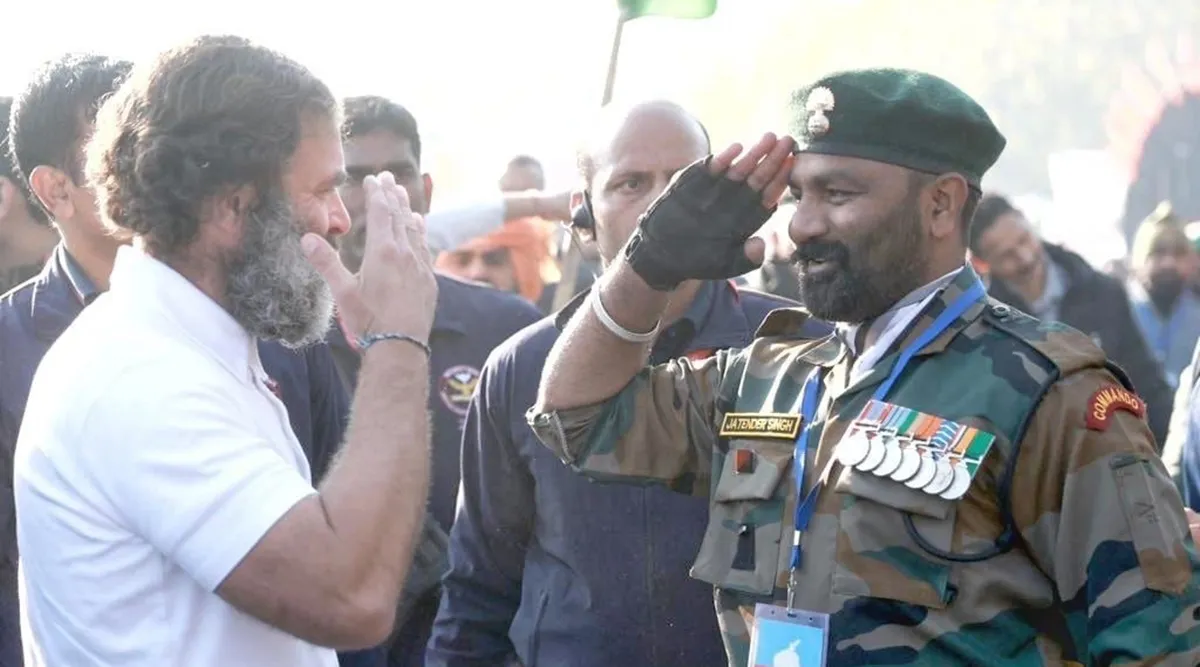 Photo of Army 'Commando' saluting Rahul Gandhi goes viral, sparks ...