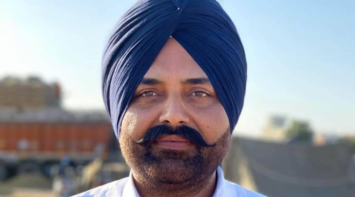 punjab-transport-minister-conducts-surprise-check-at-bus-stand-in