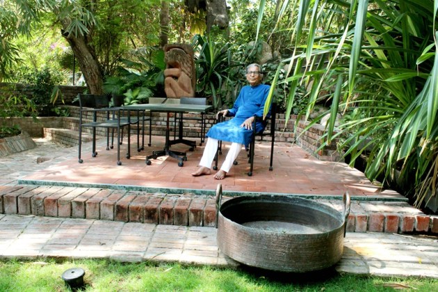 BV Doshi