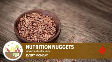 Never have flax seeds raw, always roast them to eliminate phytic acid. (Source: Pixabay)