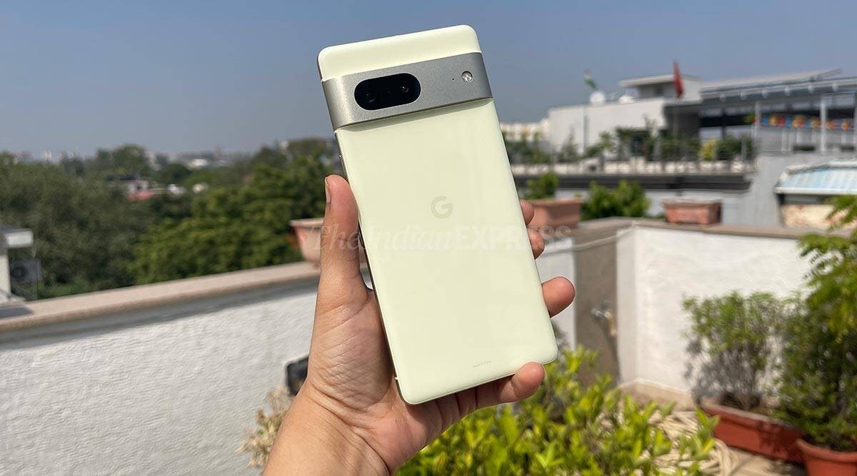 Latest software update enables 5G support on Pixel 6a, Pixel 7, and the Pixel 7 Pro in India (Image credit: Shruti Dhapola/Indian Express)
