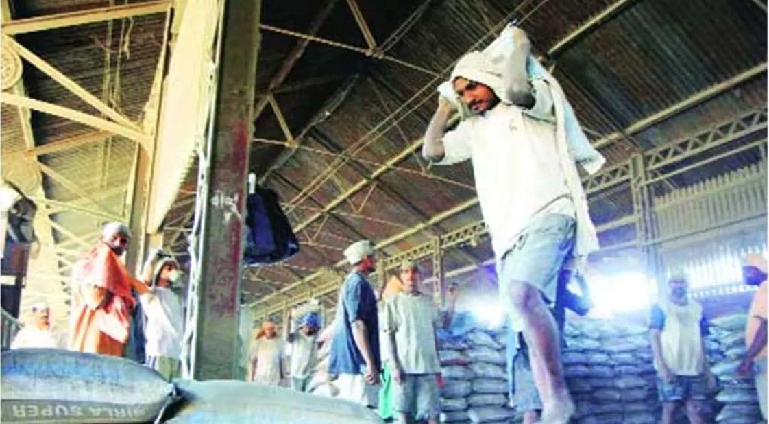 Maharashtra Mathadhi workers