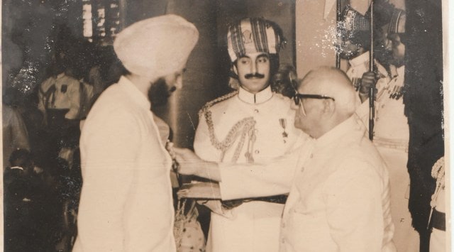 SS Boparai, IAS, receiving the Padma Shri from President VV Giri for his services during the 1971 War. (Photo credit: SS Boparai, IAS)
