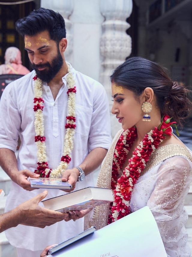 mouni-roy-suraj-nambiar-s-spiritual-wedding-anniversary-celebration