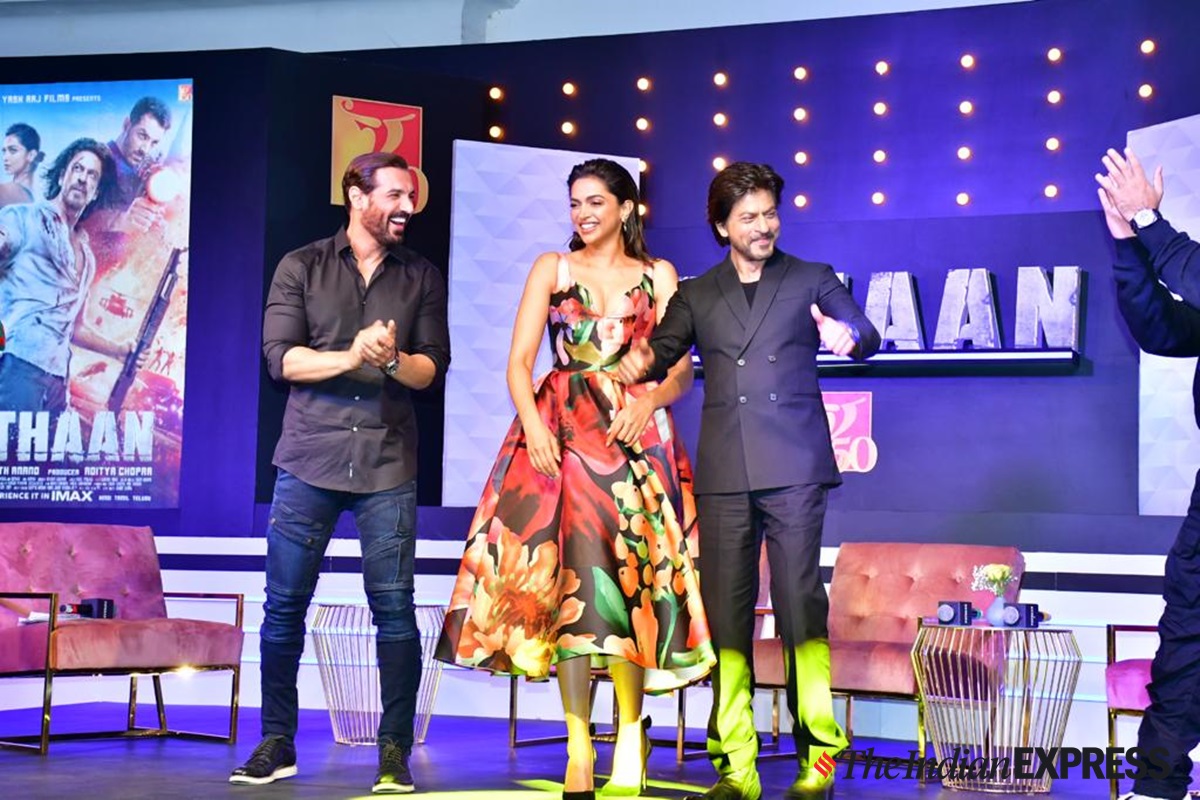 Pathaan press meet: Shah Rukh Khan keeps it dapper in black suit