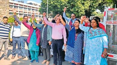 college teacher agitation