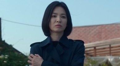 389px x 216px - The Glory review: Brilliant Song Hye-kyo plunges into the abyss and takes  you down with her in this disturbing revenge drama | Entertainment News,The  Indian Express