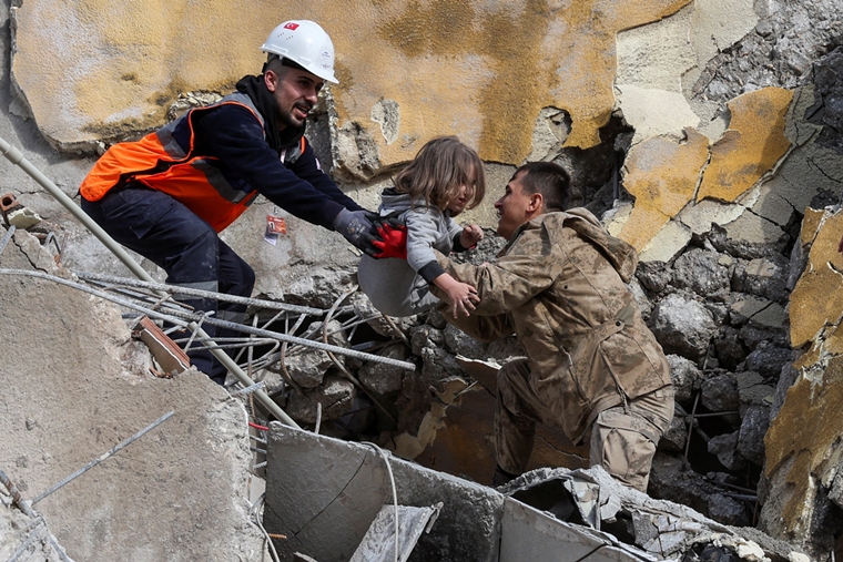 Quake Deaths Pass 5,000 As Turkey, Syria Seek Survivors | World News ...