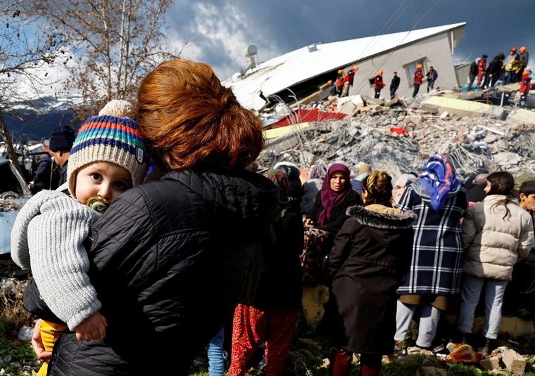 Quake Deaths Pass 5,000 As Turkey, Syria Seek Survivors | World News ...