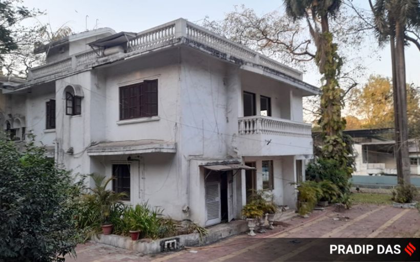 Take A Look At Raj Kapoor’s One-acre Bungalow In Mumbai Now Sold To ...