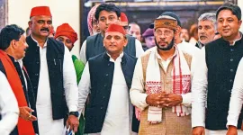 Anandiben Patel, Akhilesh Yadav, UP Assembly, Samajwadi Party, Lucknow news, Uttar Pradesh, Indian Express, current affairs