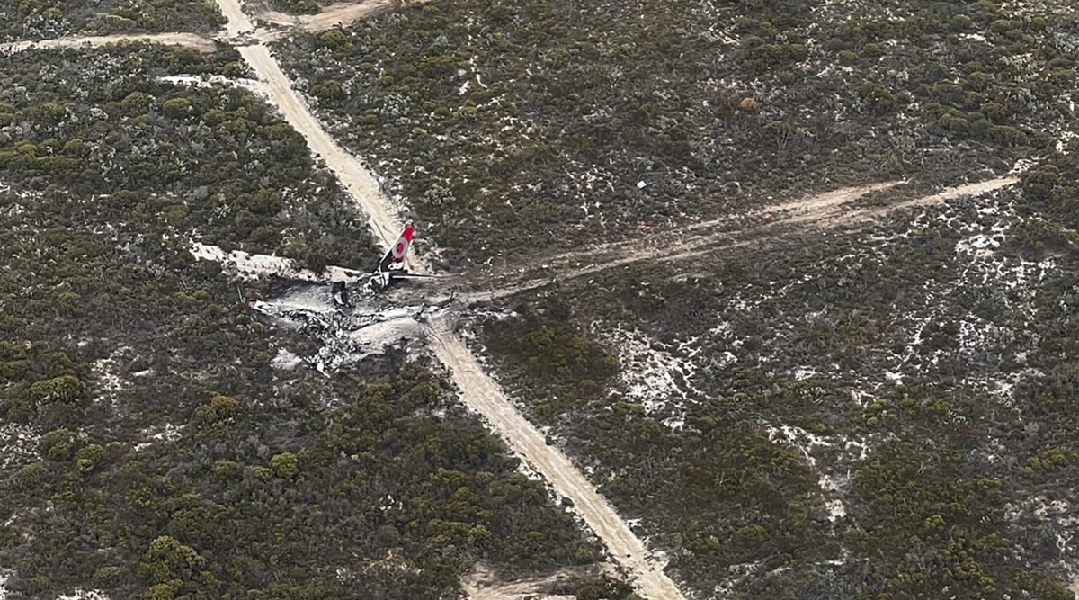 2-pilots-walk-away-from-boeing-737-tanker-crash-in-australia-world