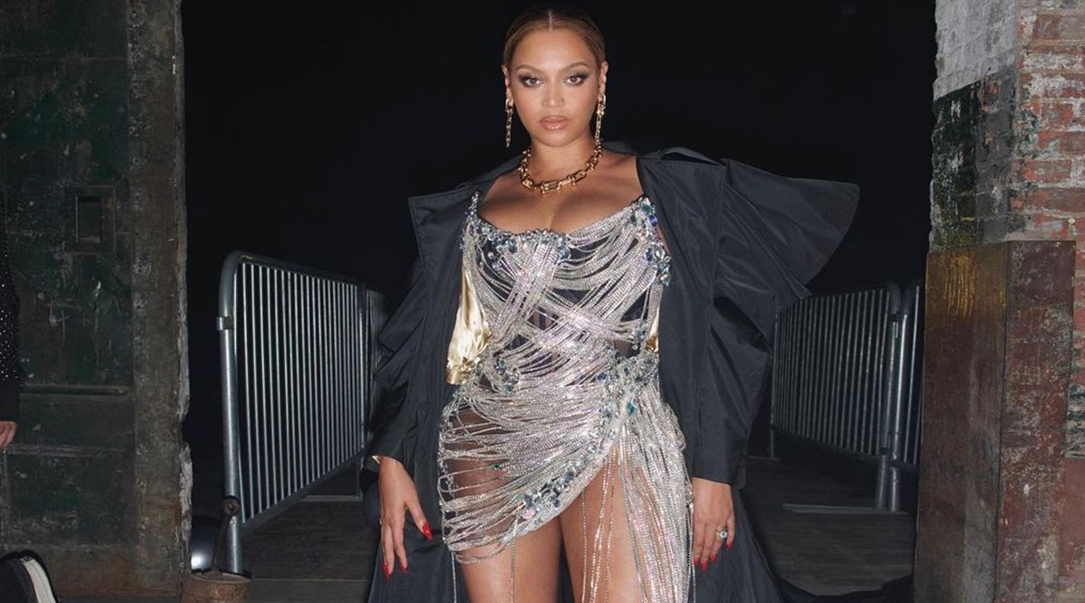 Beyonce announces first solo tour in six years, to perform in Europe