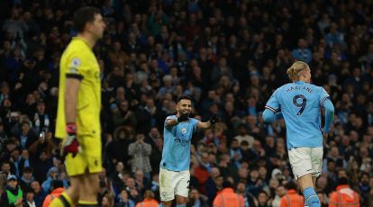 Manchester City vs Chelsea live: Riyad Mahrez seals win for hosts