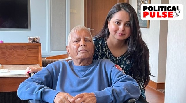 RJD supremo Lalu Prasad Yadav with daughter Rohini Acharya who donated her kidney to her father. (Twitter/@RohiniAcharya2)