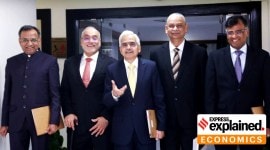 RBI Governor Shaktikanta Das (centre) with Deputy Governors M K Jain, M Rajeshwar Rao, Michael Debabrata Patra, Rabi Shankar in Mumbai on Wednesday. (Express photo by Ganesh Shirsekar)