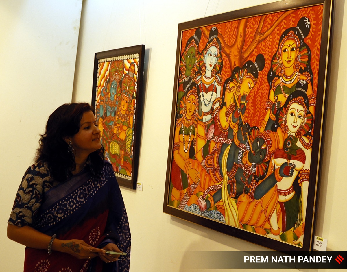 Delhi Artist Pays Homage To Kerala s Temple Murals Delhi News The 
