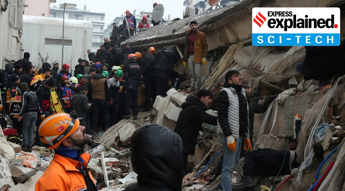 Rescuers search for survivors under the rubble in Diyarbakir, Turkey Monday. (Reuters)