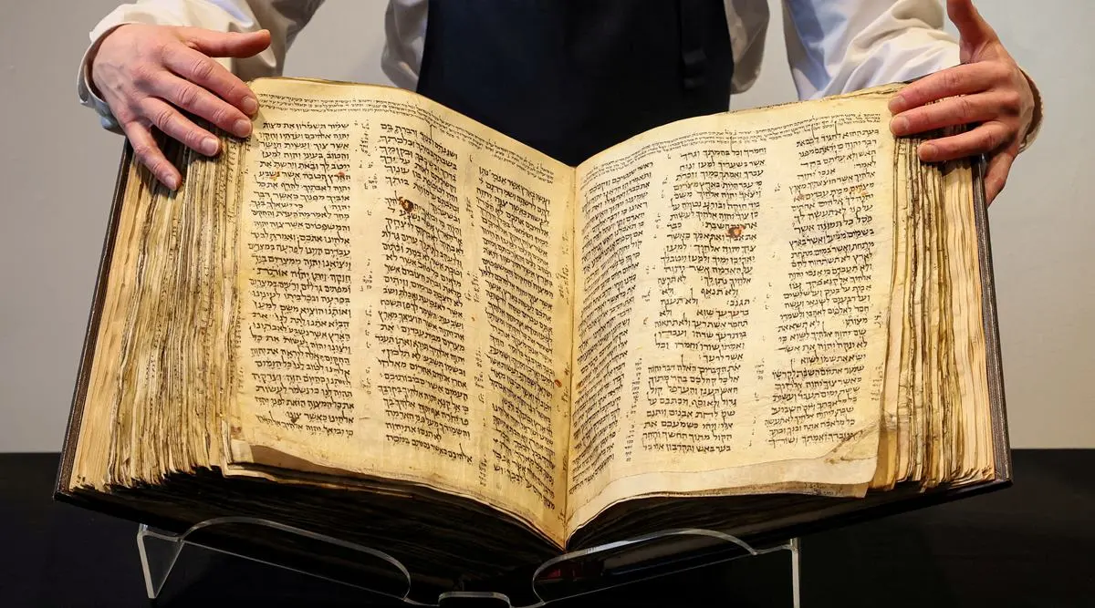 World’s oldest Hebrew Bible could fetch up to 50 million at auction