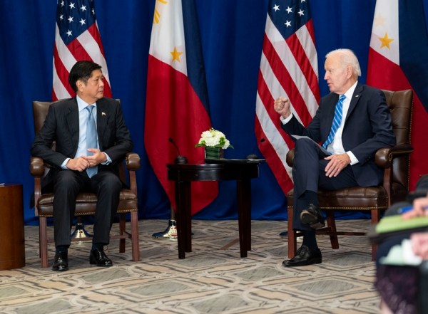 With an eye on China, Philippines moves closer to US interests | World ...