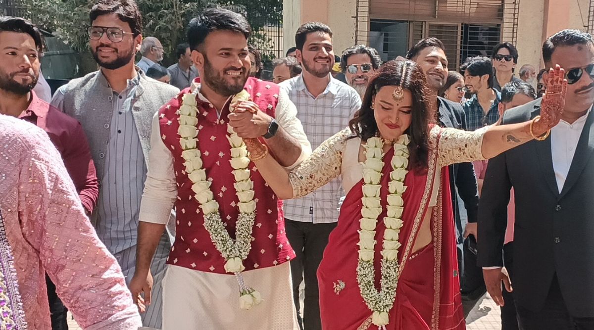 Swara Bhasker wears mother's saree to wedding with Fahad Ahmad, explains  why she had a frugal ceremony | Entertainment News,The Indian Express