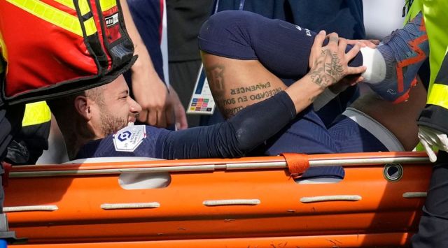 Psgs Neymar Suffers Ankle Ligament Damage Says Club Football News