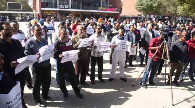 The agitating property dealers and traders said they were giving “an ultimatum to the administration" over the issue. 